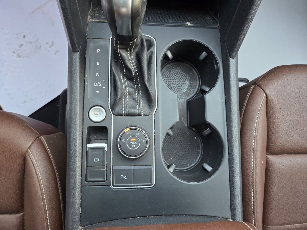 2021 Volkswagen Atlas Image 17