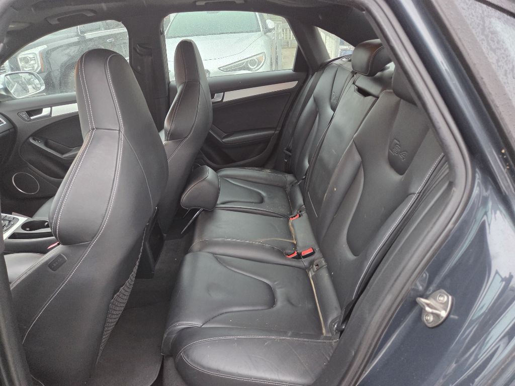 2011 Audi S4 Image 9