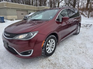 Image for 2018 Chrysler Pacifica Touring L ID: 7110617