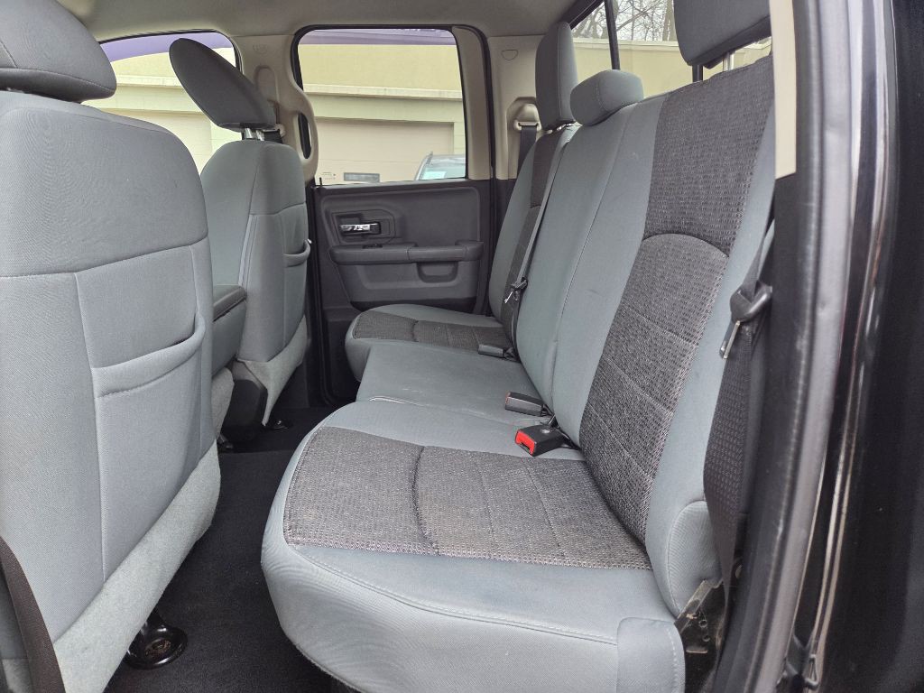 2013 RAM 1500 Image 9
