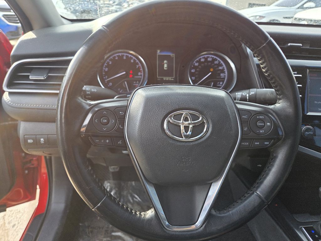 2020 Toyota Camry Image 11