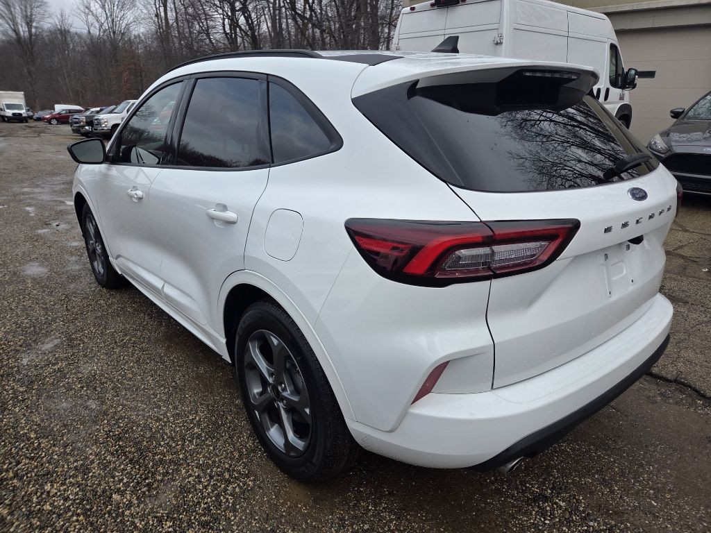 2023 Ford Escape Image 6