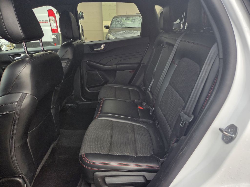 2023 Ford Escape Image 9