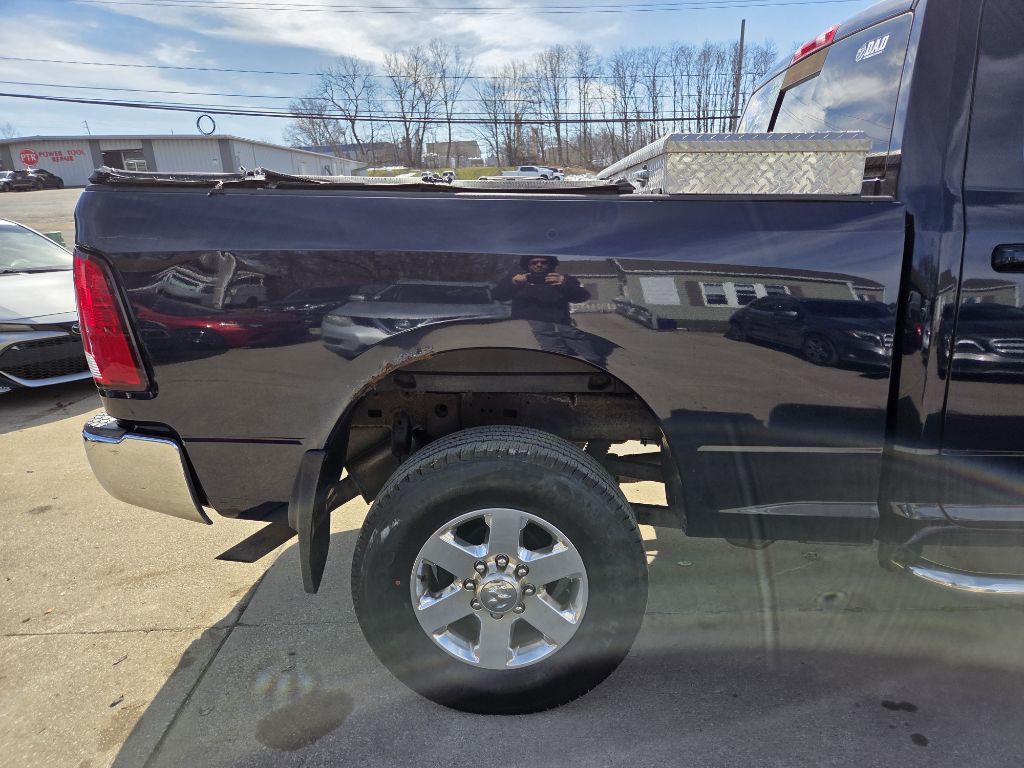 2014 RAM 2500 Image 3