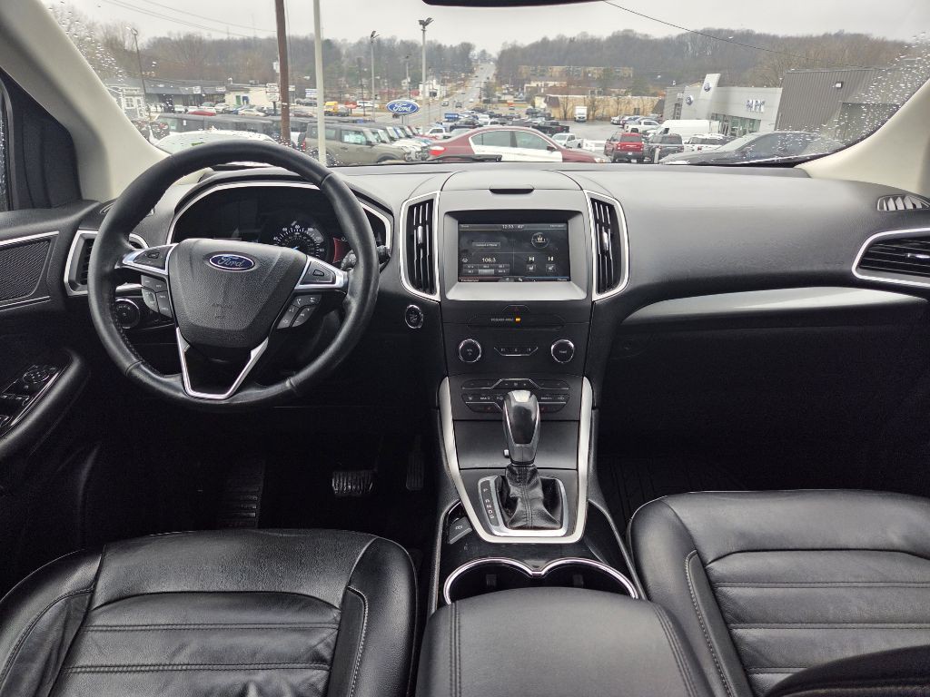 2015 Ford Edge Image 9