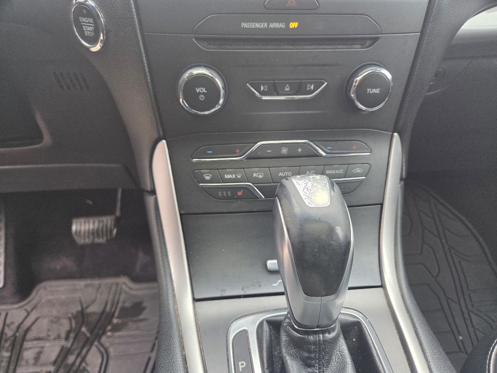 2015 Ford Edge Image 13