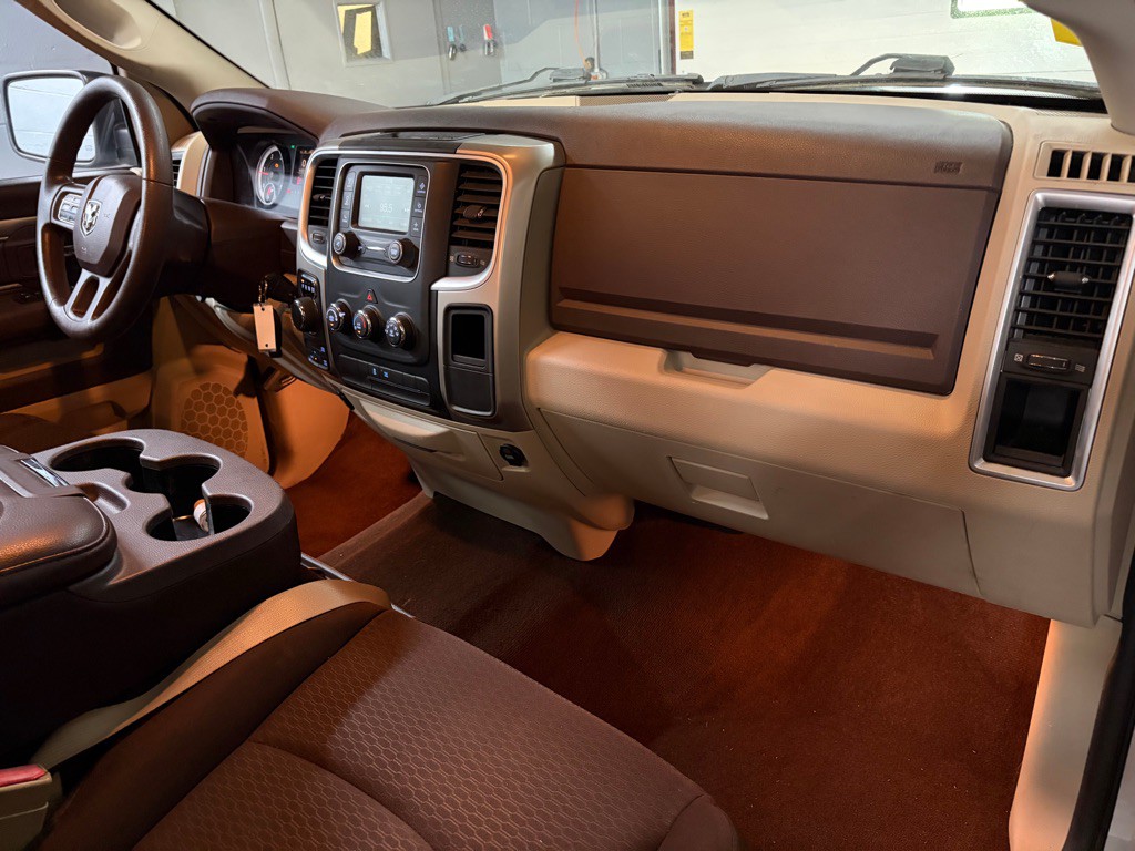 2015 RAM 1500 Image 29