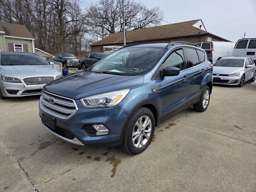 2018 Ford Escape Image 2