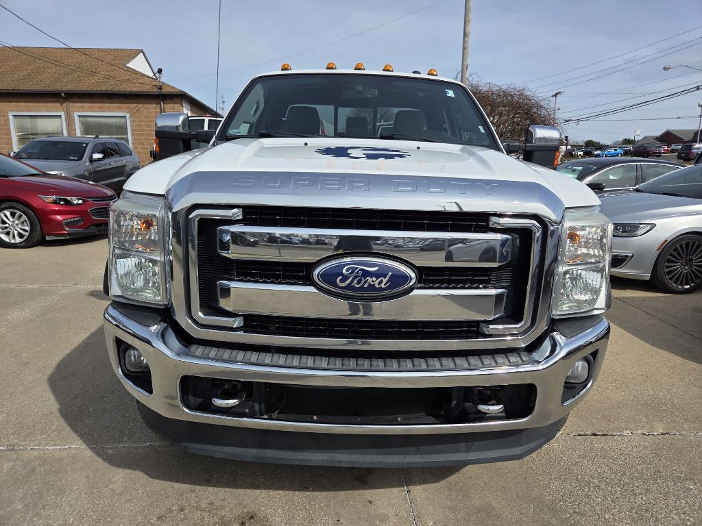 2011 Ford F-250 Image 2