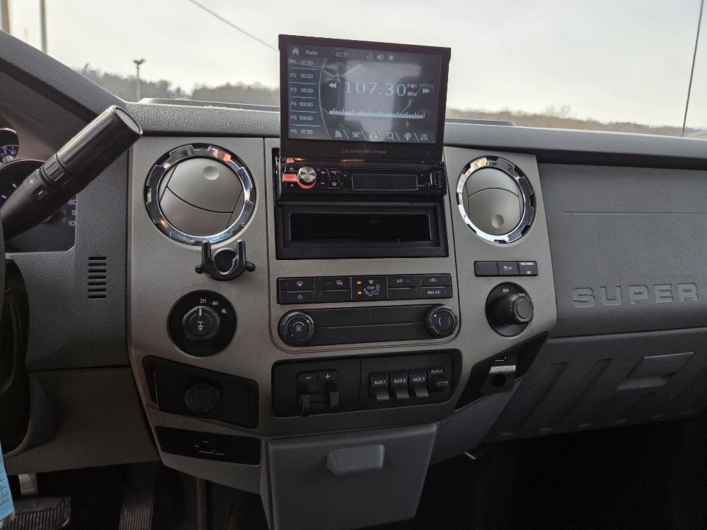 2011 Ford F-250 Image 15