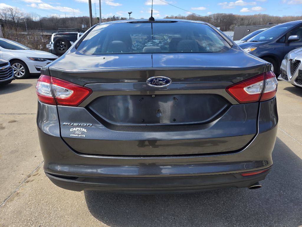 2016 Ford Fusion Image 6