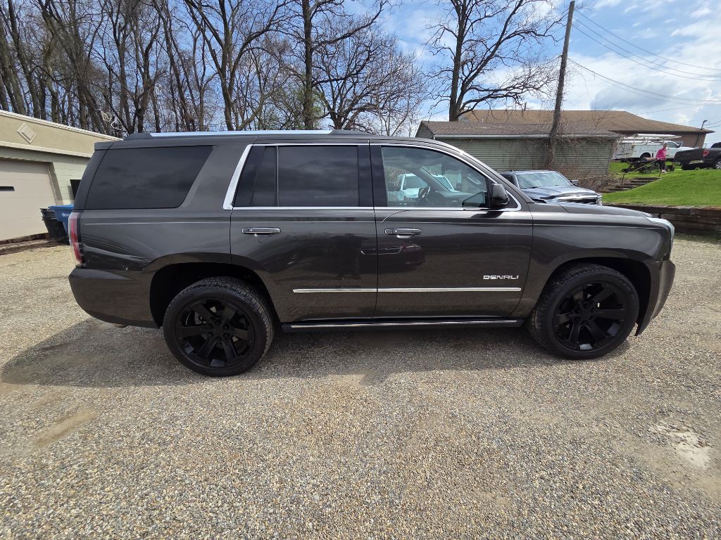 2020 GMC Yukon Image 1