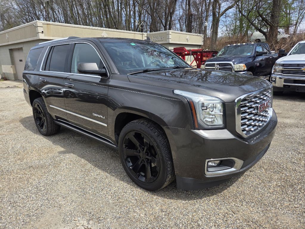 2020 GMC Yukon Image 2