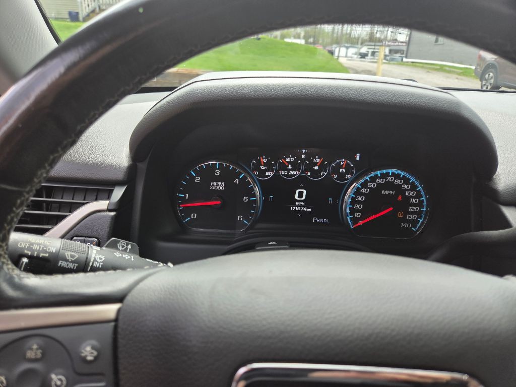 2020 GMC Yukon Image 17
