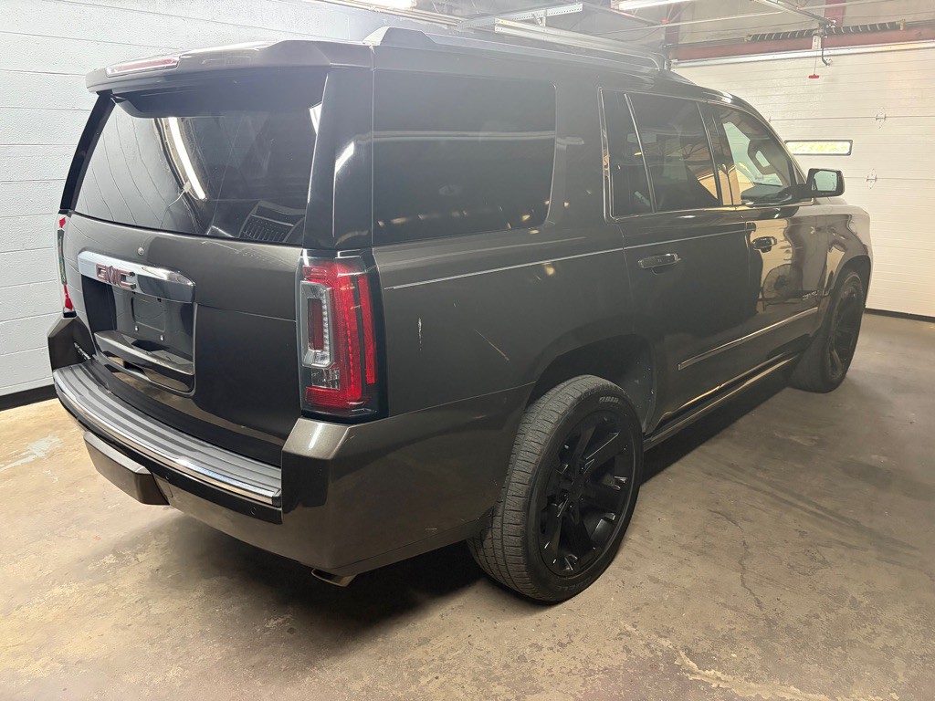 2020 GMC Yukon Image 8