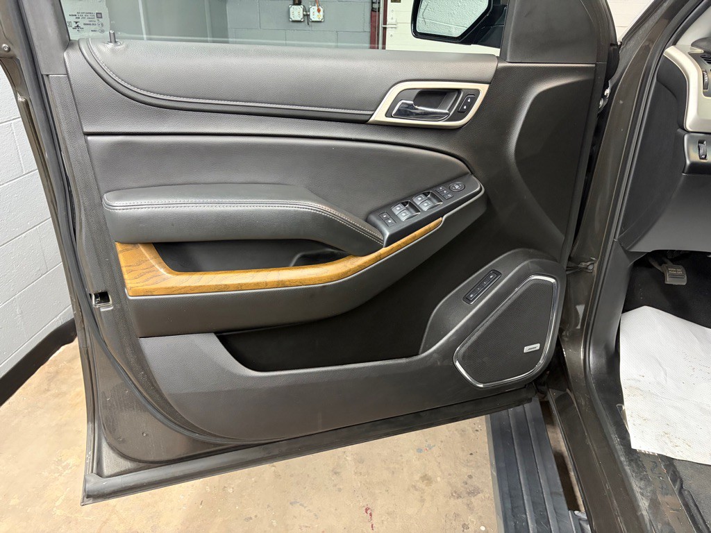 2020 GMC Yukon Image 16