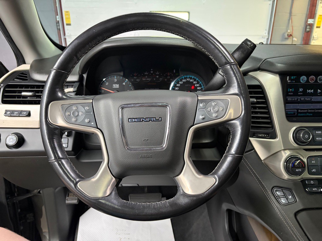 2020 GMC Yukon Image 20