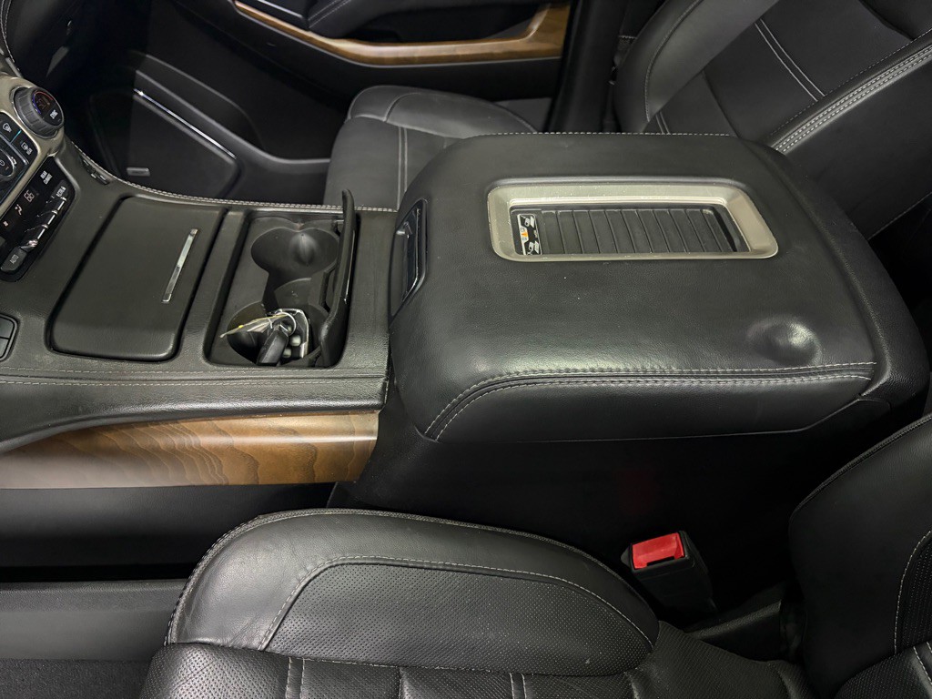 2020 GMC Yukon Image 25