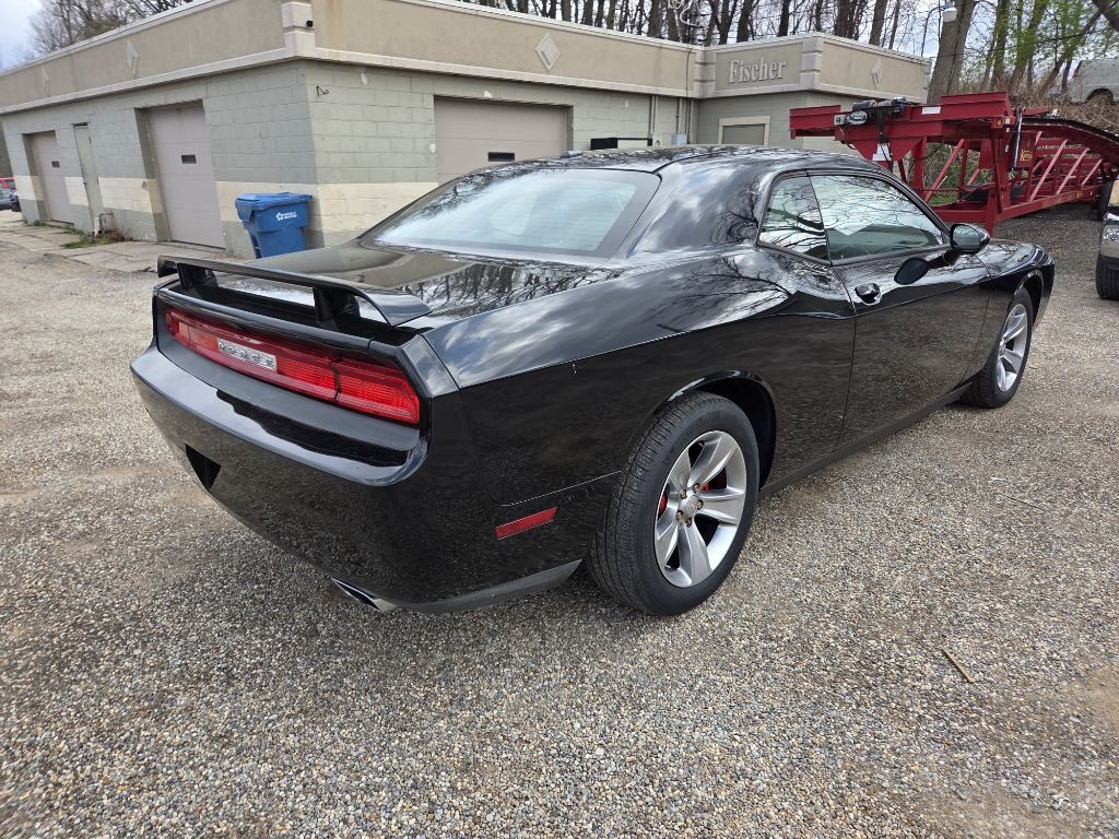 2012 Dodge Challenger Image 6