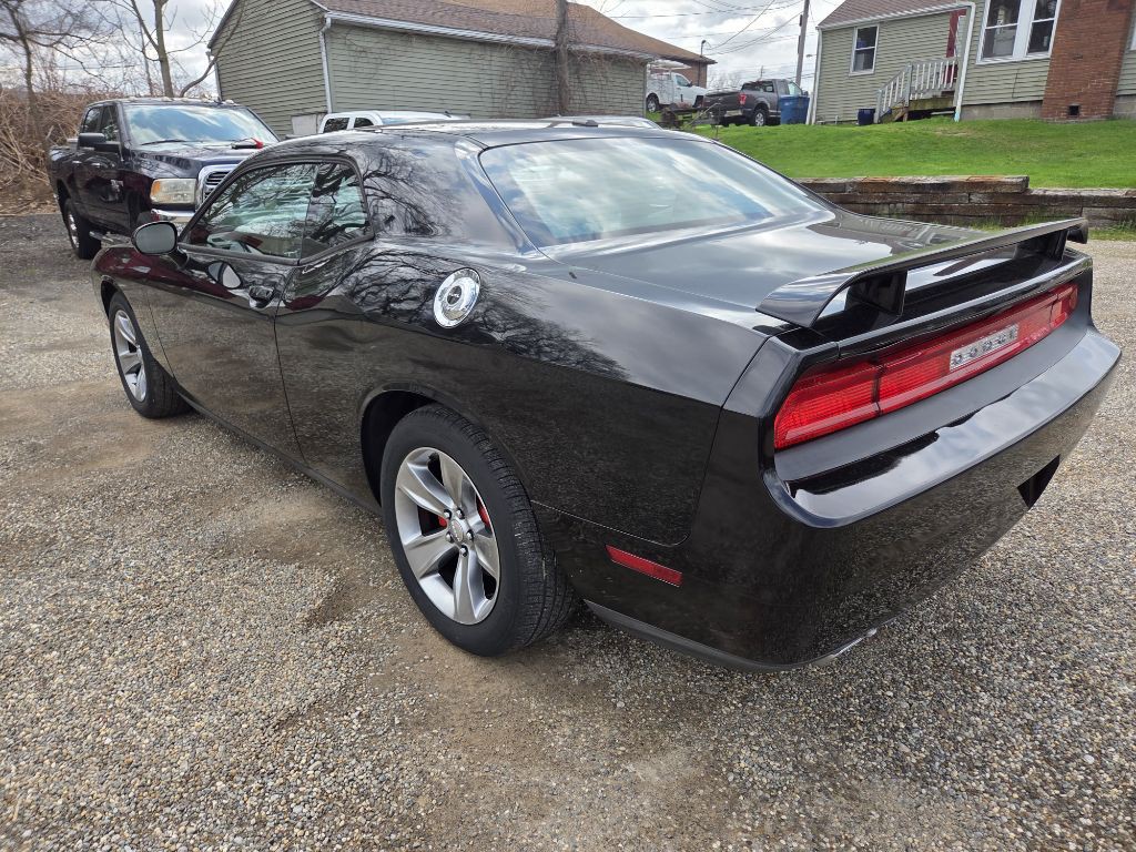2012 Dodge Challenger Image 8