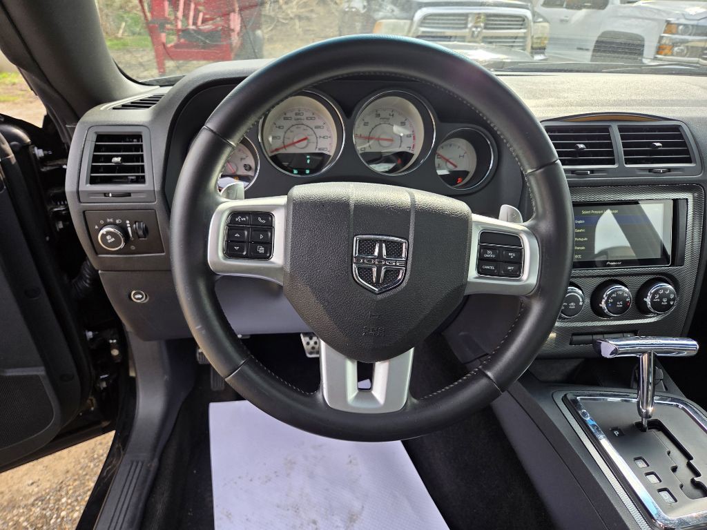 2012 Dodge Challenger Image 10