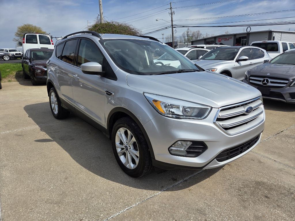 2018 Ford Escape Image 2