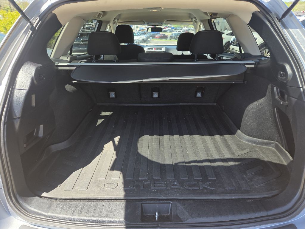 2017 Subaru Outback Image 23