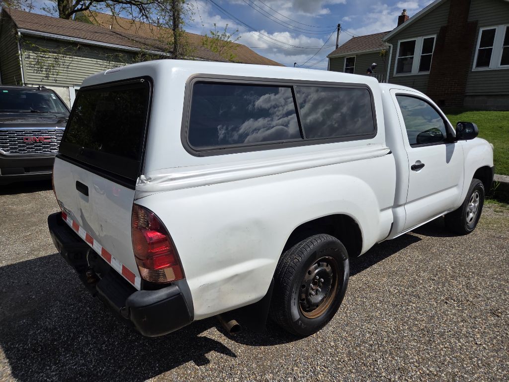 2014 Toyota Tacoma Image 2