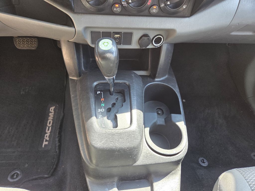 2014 Toyota Tacoma Image 13