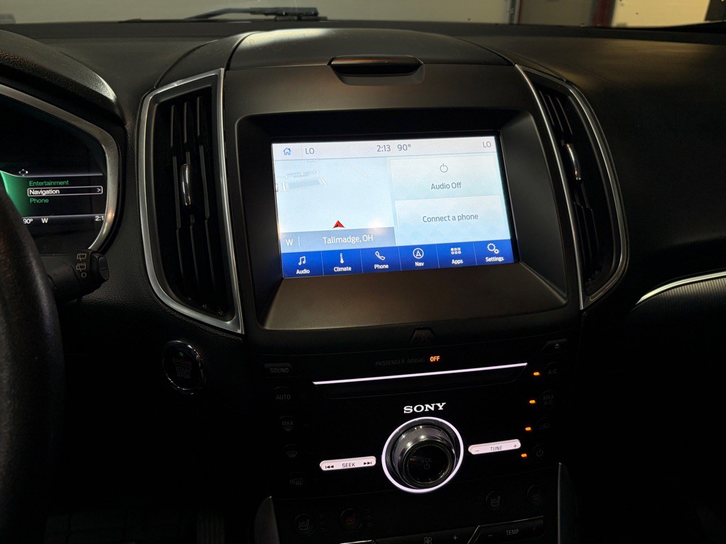 2017 Ford Edge Image 23