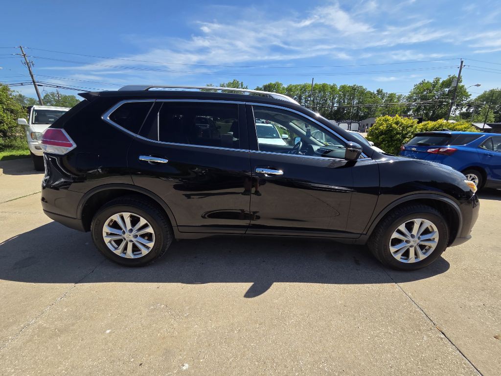 2016 Nissan Rogue Image 4