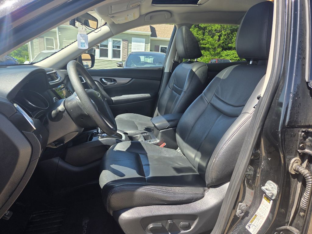 2016 Nissan Rogue Image 11