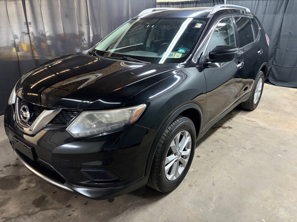 2016 Nissan Rogue Image 1