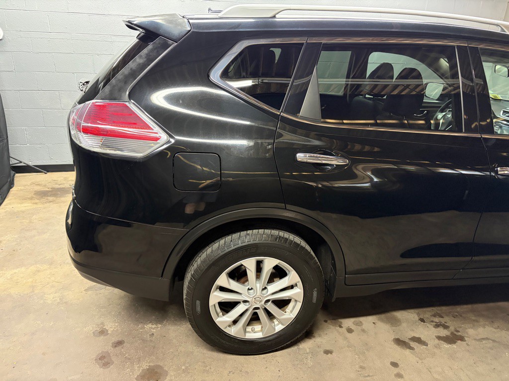 2016 Nissan Rogue Image 9