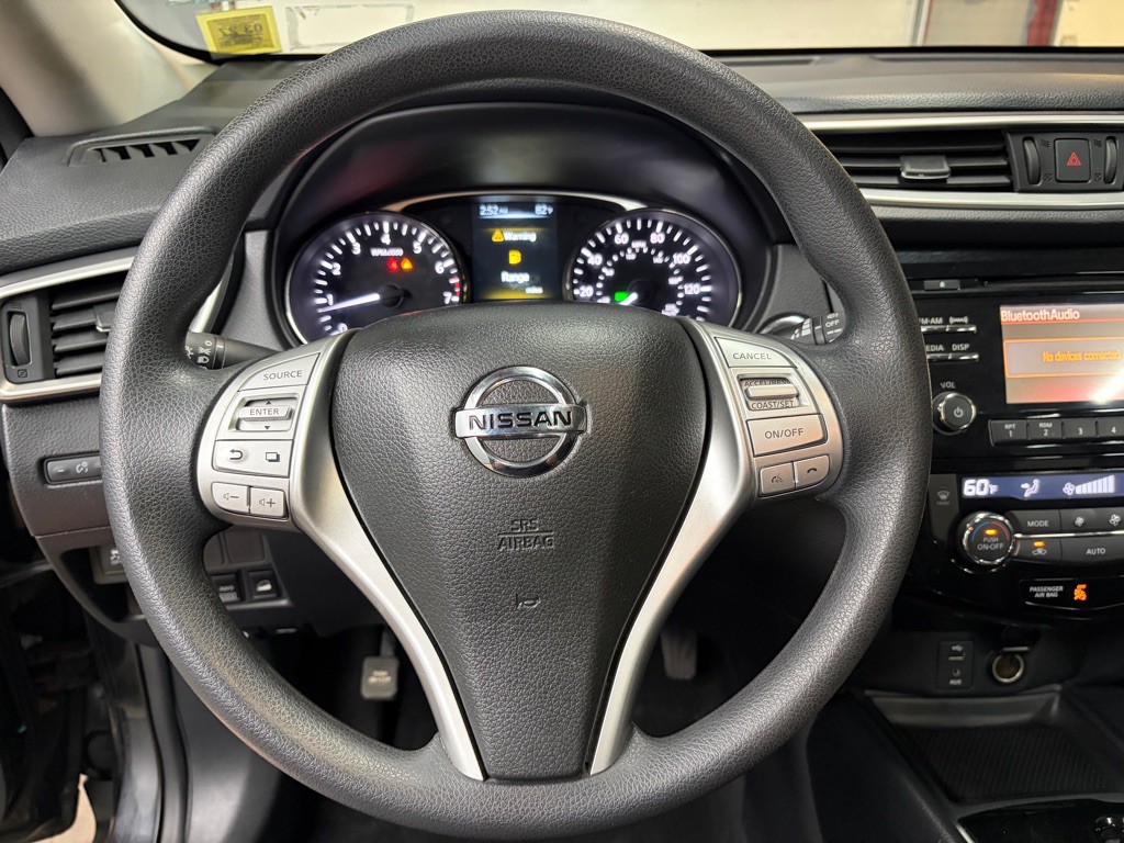 2016 Nissan Rogue Image 21