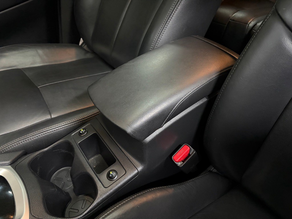 2016 Nissan Rogue Image 26