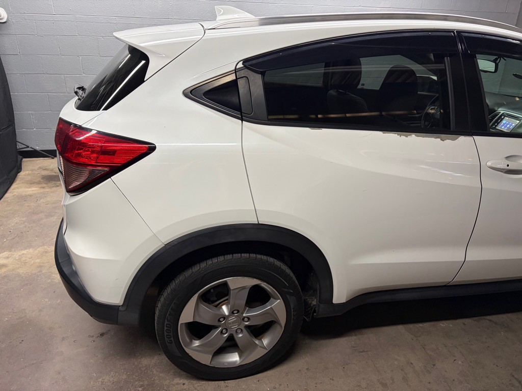 2017 Honda HR-V Image 9