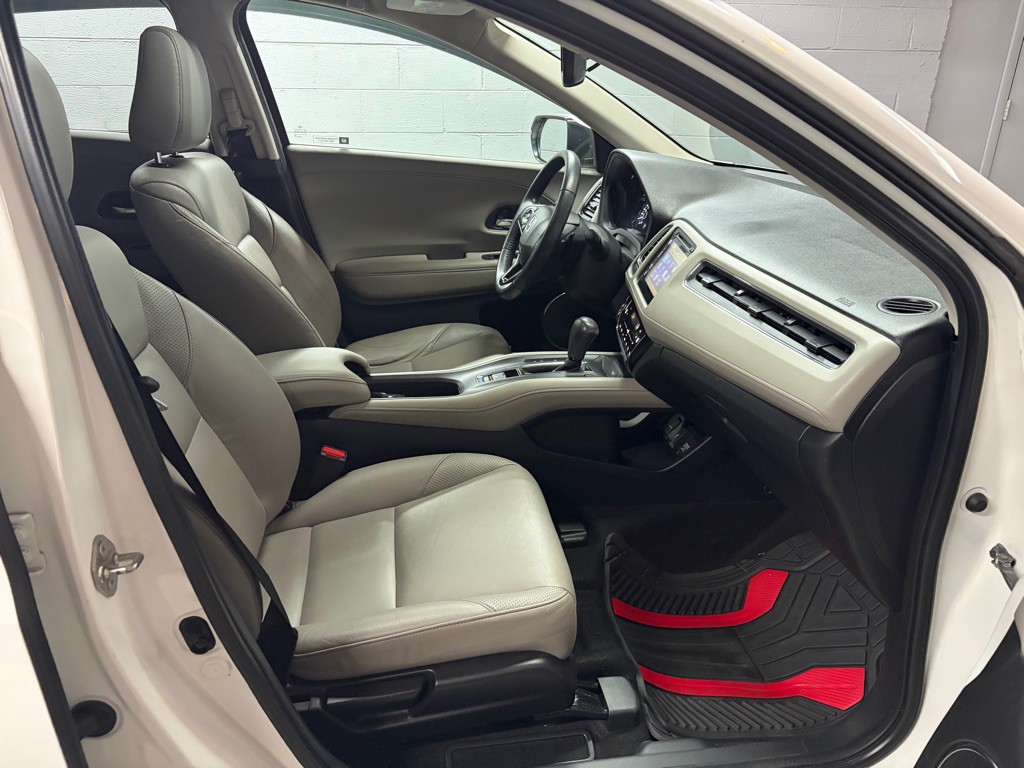 2017 Honda HR-V Image 27