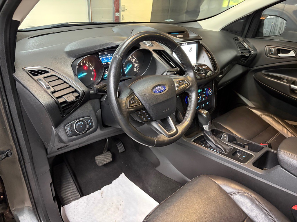 2017 Ford Escape Image 17