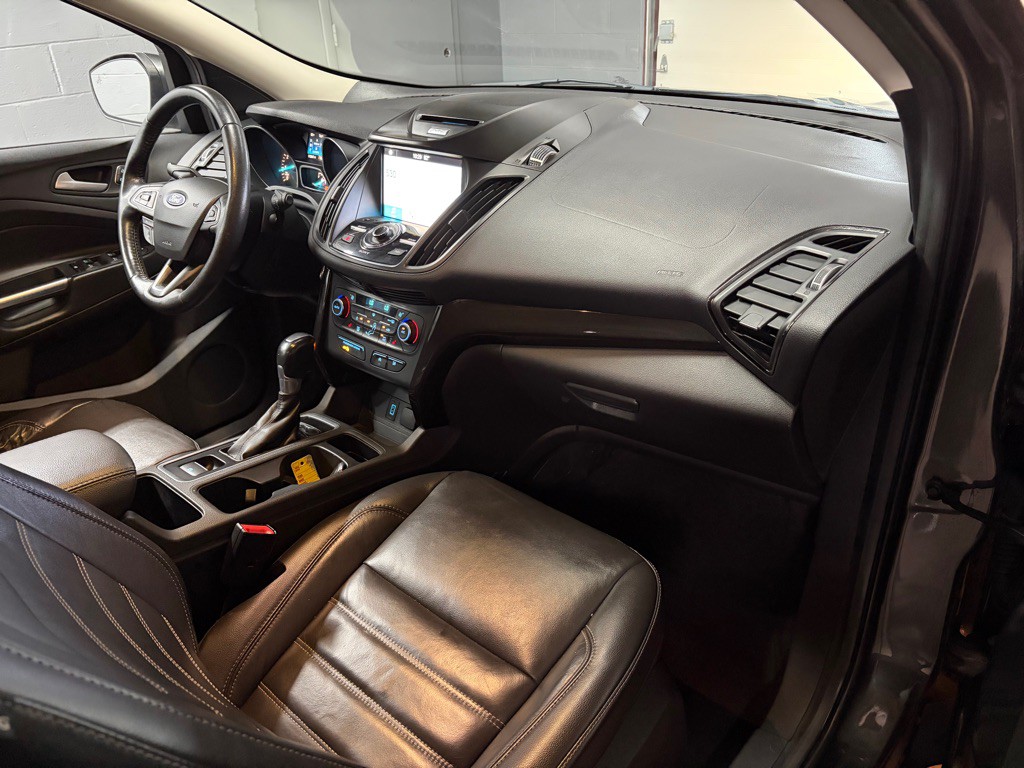 2017 Ford Escape Image 33