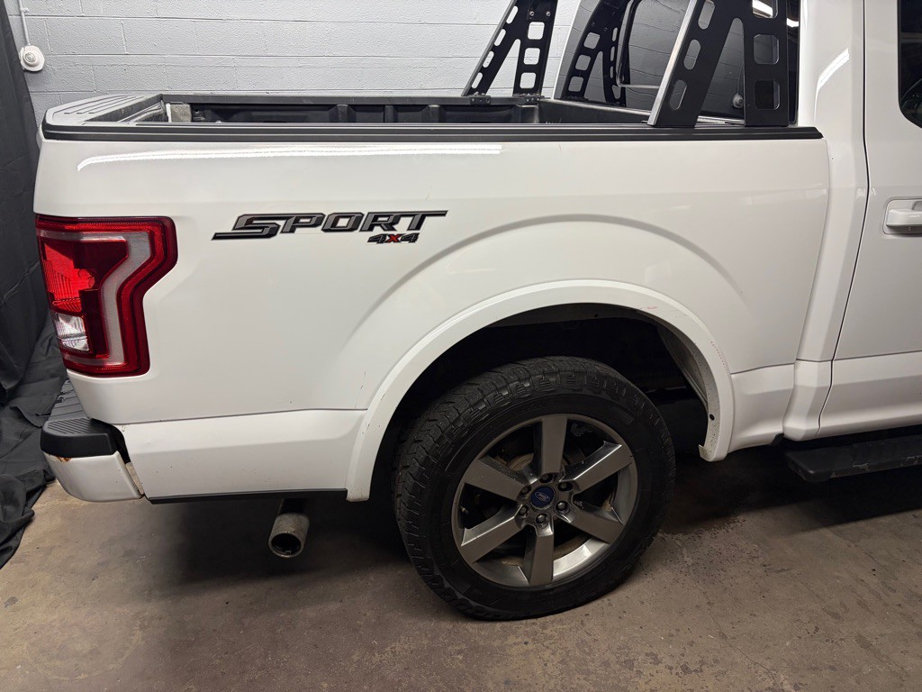 2017 Ford F-150 Image 9
