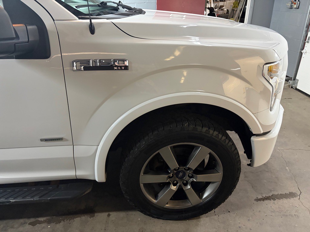 2017 Ford F-150 Image 12