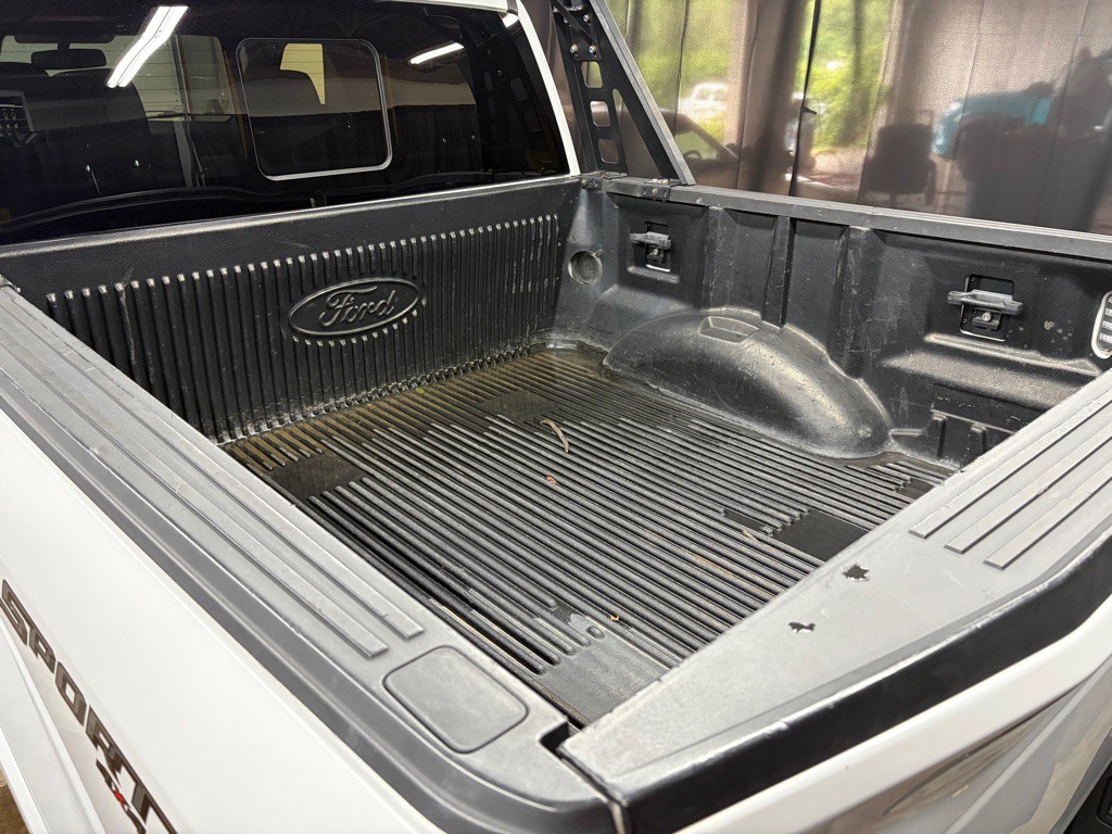2017 Ford F-150 Image 31