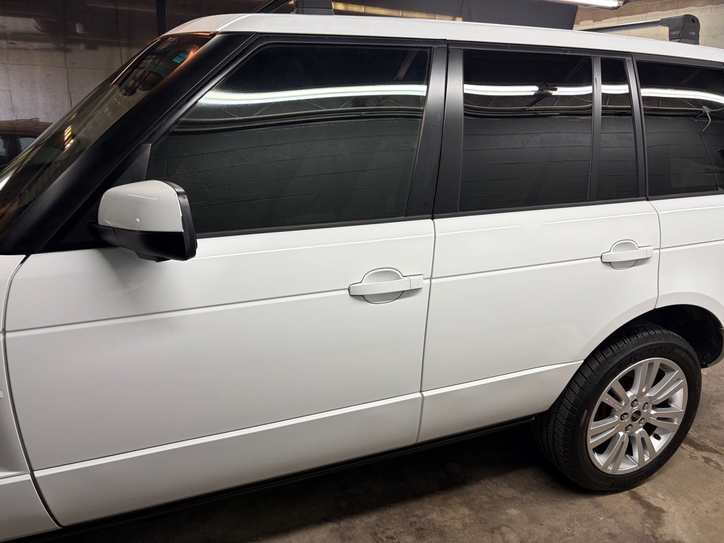 2012 Land Rover Range Rover Image 4