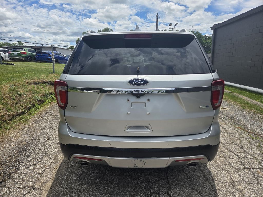 2016 Ford Explorer Image 17