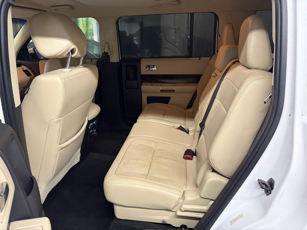 2018 Ford Flex Image 17