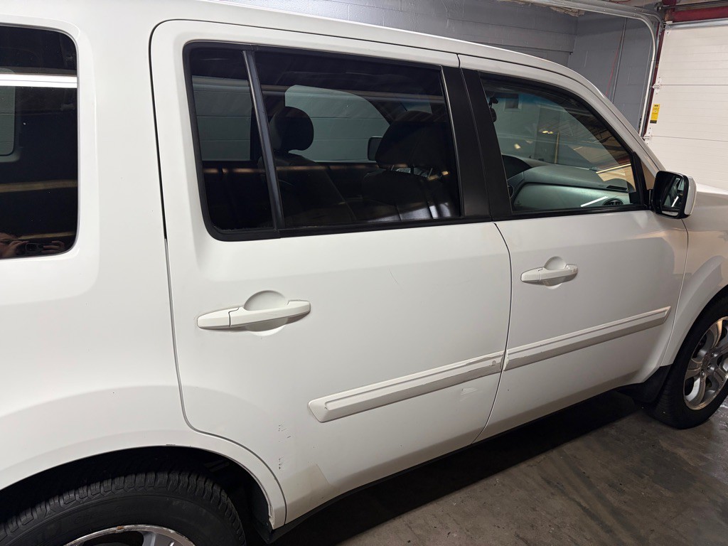 2015 Honda Pilot Image 9