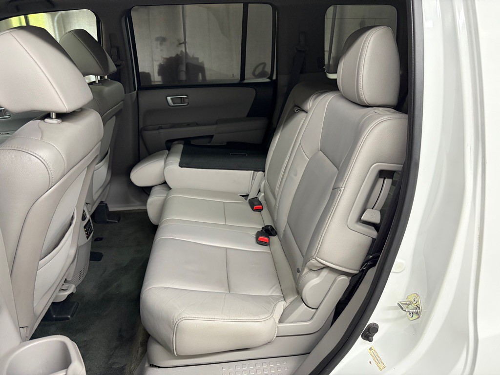2015 Honda Pilot Image 18