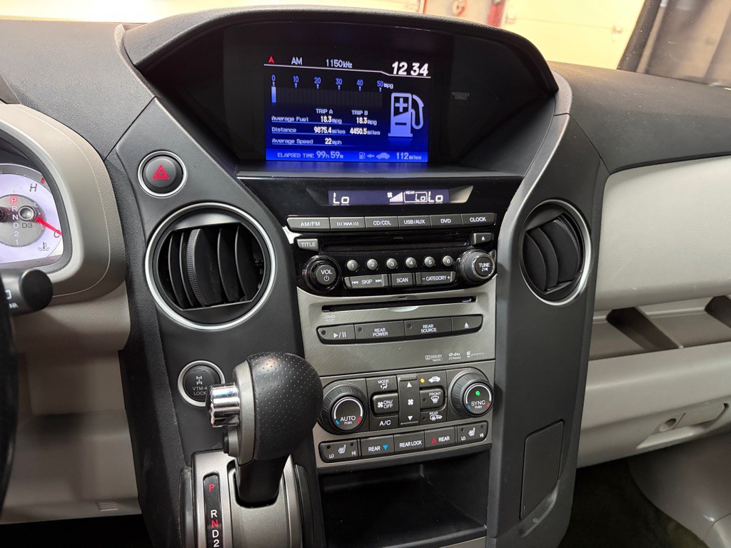 2015 Honda Pilot Image 22