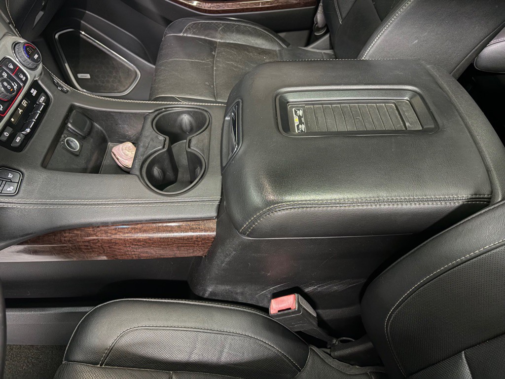 2016 GMC Yukon Image 25